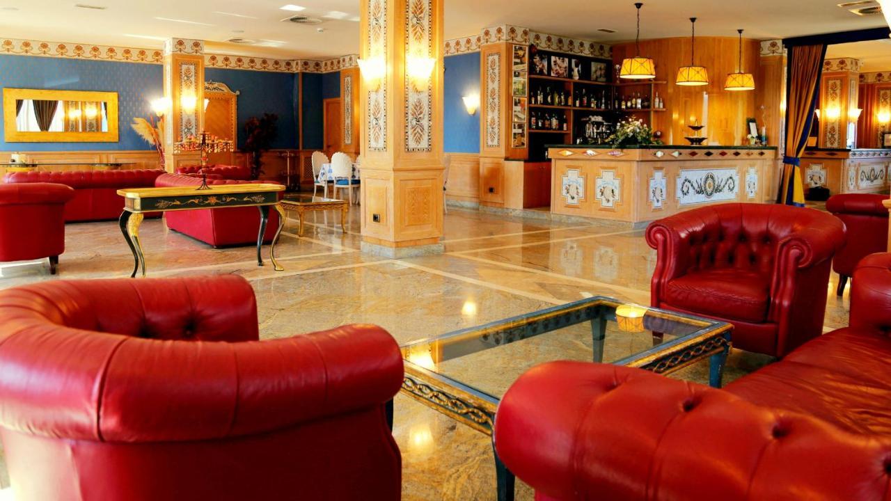 Hotel Promenade Montesilvano Marina エクステリア 写真