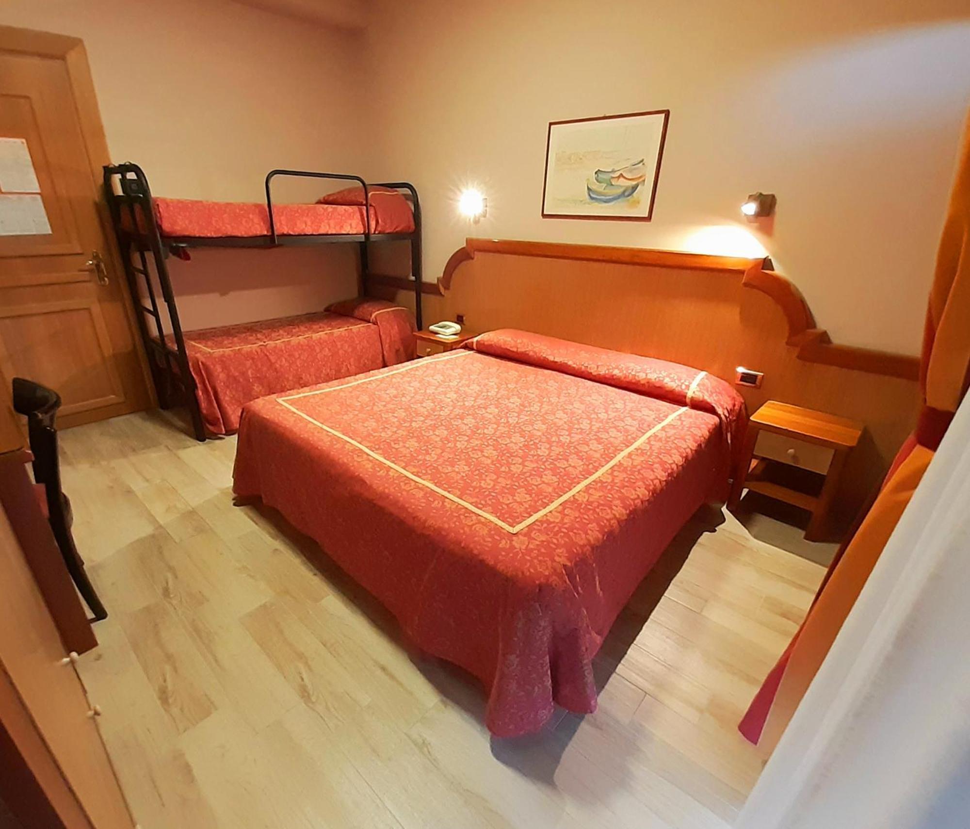 Hotel Promenade Montesilvano Marina エクステリア 写真