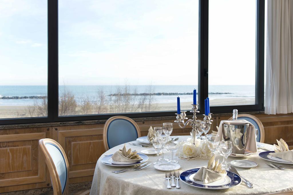 Hotel Promenade Montesilvano Marina エクステリア 写真