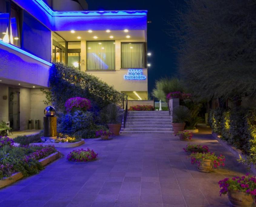 Hotel Promenade Montesilvano Marina エクステリア 写真